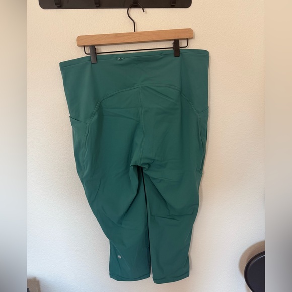 Lululemon swift speed crop 21” - Picture 3 of 4